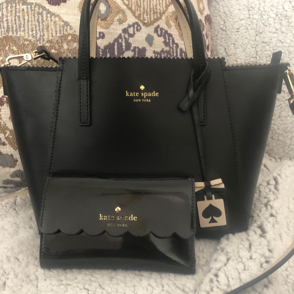 Kate spade purse and wallet